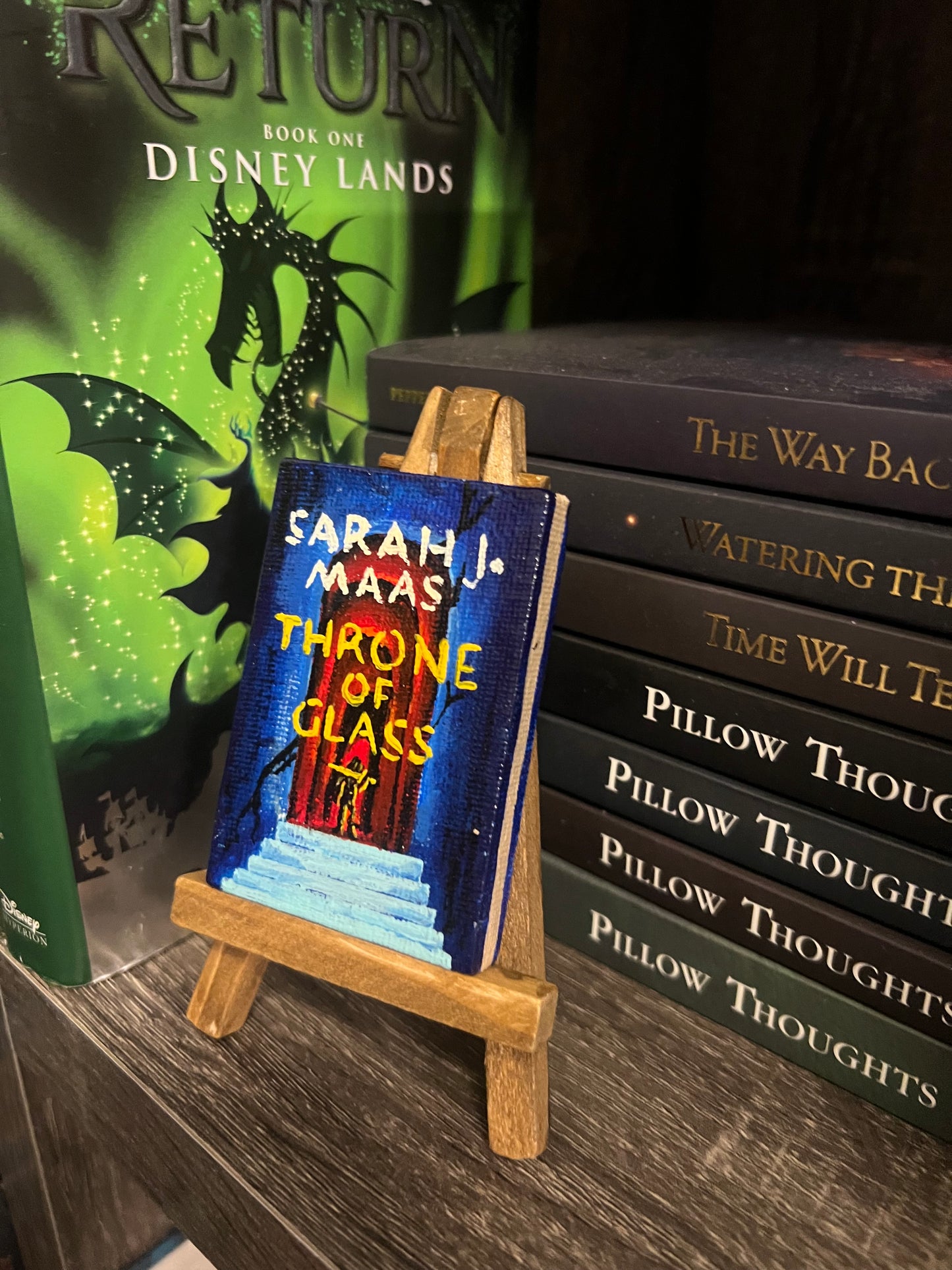 Throne of Glass Little Library